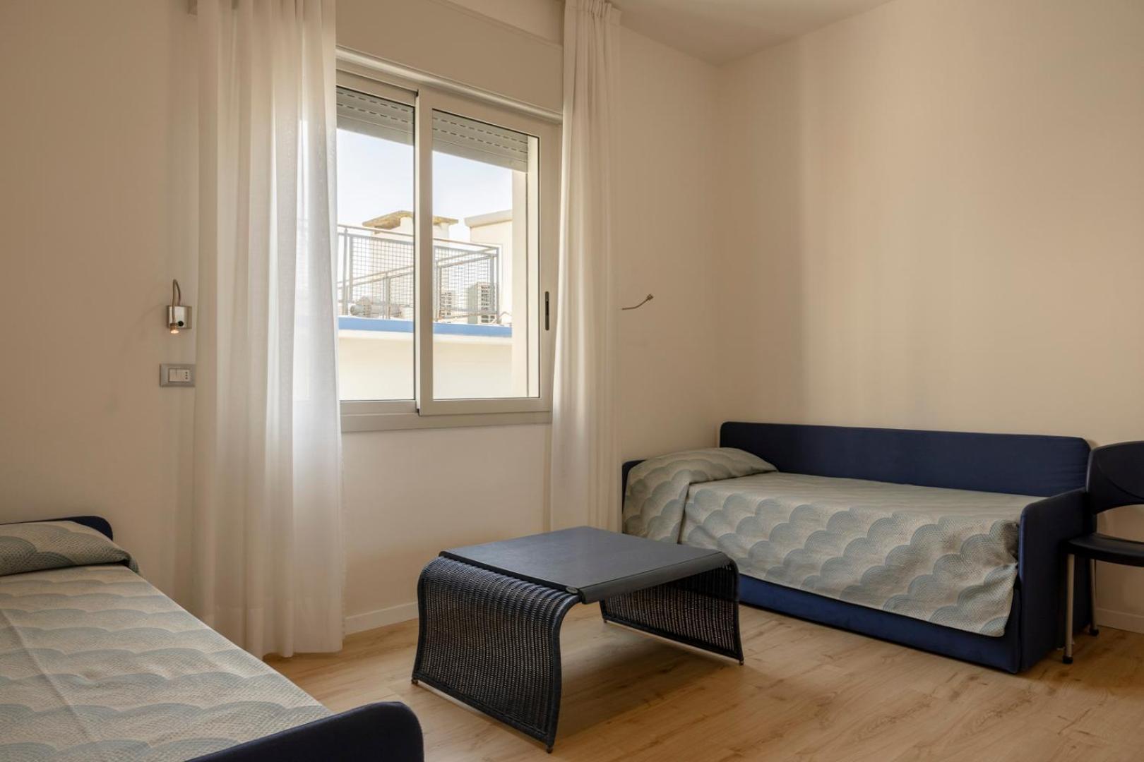 Hotel Riviera Каорле Екстериор снимка